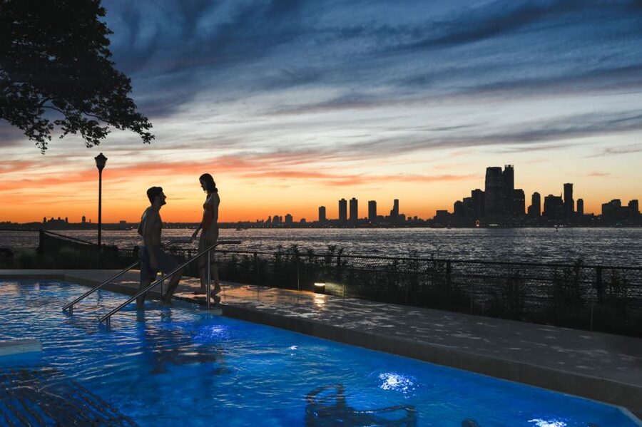 New York City: Entry Ticket to QC NY Spa on Governors Island - Massages require advance planning