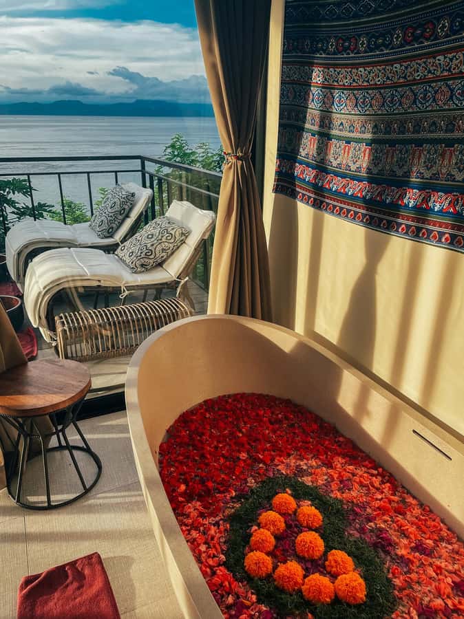 Nusa Penida: Luxury Spa & Flower Bath at Tejas Warnakali - A quiet pause above Nusa Penida