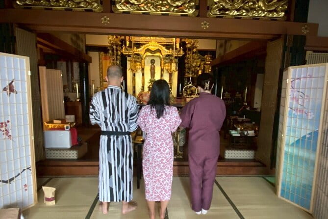 Osaka:Bamboo Healing Massage at the Temple <90-min> - Tea, wagashi, and the final taste of Japan