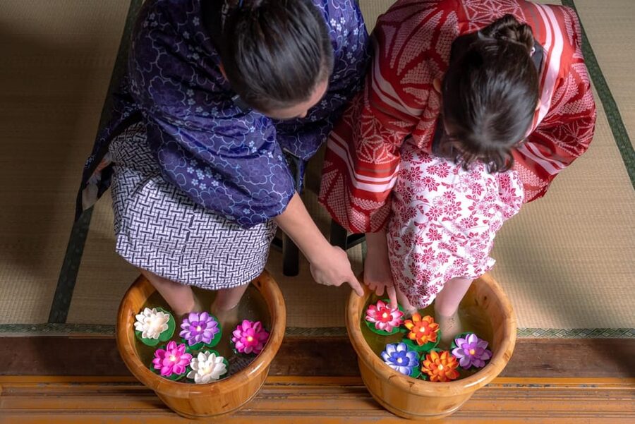 Osaka Temple Head Spa &Matcha Facial – Refresh & Glow〈90min〉 - Incense, bells, and a short introduction to worship