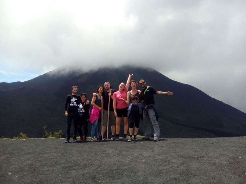 Pacaya Volcano Tour and Hot Springs with Lunch - Why the volcano and hot springs work so well together