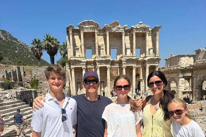 Panoramic Ephesus & Turkish Bath Tour + Lunch - Lunch and the Turkish bath finish