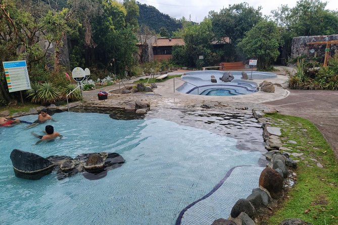 Papallacta Hot Springs & Guango Birding Reserve Private Tour - Papallacta lake and the high mountain road