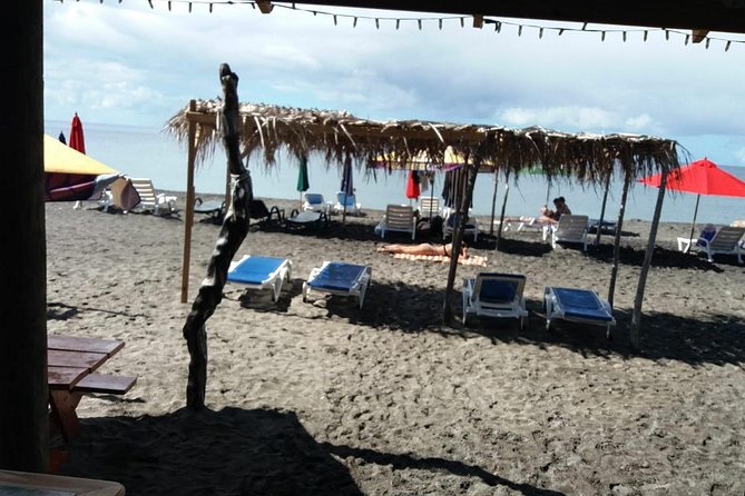 Pepper's Choice : Waterfalls, Sulphur Spa & Black Sand Beach - The roads, vehicle, and pace