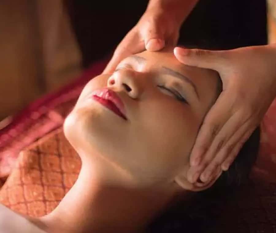 Phuket Private Day Spa - Thai massage techniques and body treatments