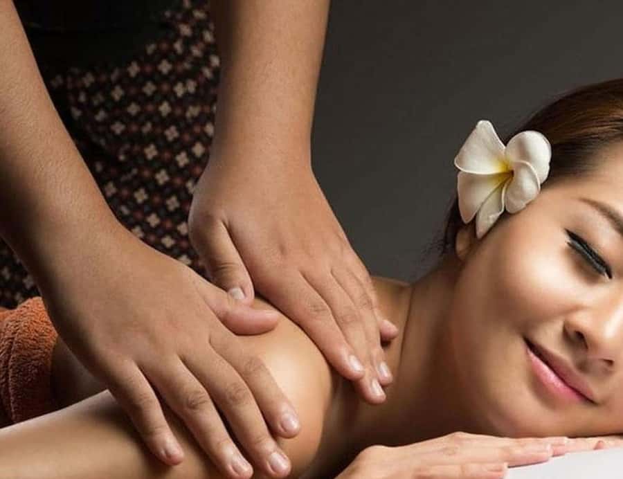 Phuket Private Spa Sunshine Package 3 hours - Thai herbal exfoliation and the shower question