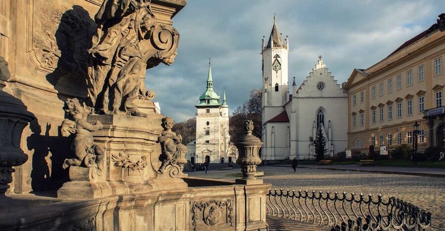Prague: Day Trip to Teplice, the Royal Spa City - The ride from Prague and what to expect