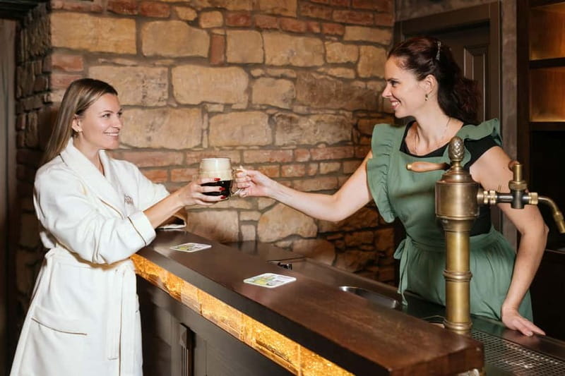 Prague: Lázně Pramen. Wine, Beer bath and Wellness SPA - Getting there from I.P. Pavlova