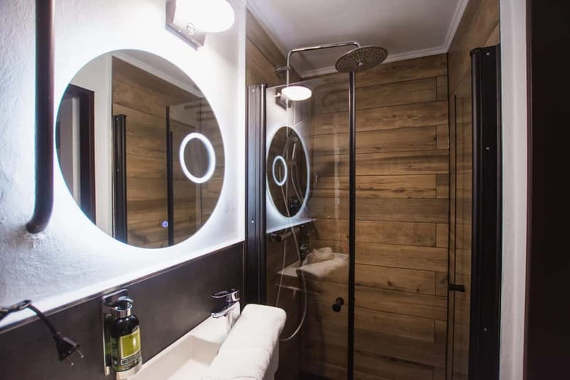 Prague: Modern Private Spa with Jacuzzi and/or Sauna - Who will enjoy this private Prague spa?