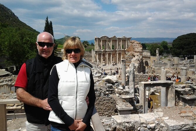 Private Ephesus and Turkish Bath Tour from Kusadasi Port - A Turkish lunch between history and the hammam