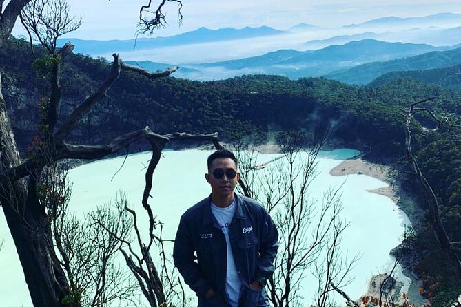 Private Tour to Bandung Volcano Hot Springs and Mud bathing - Rengganis Crater: bridge, cable car, and warm water