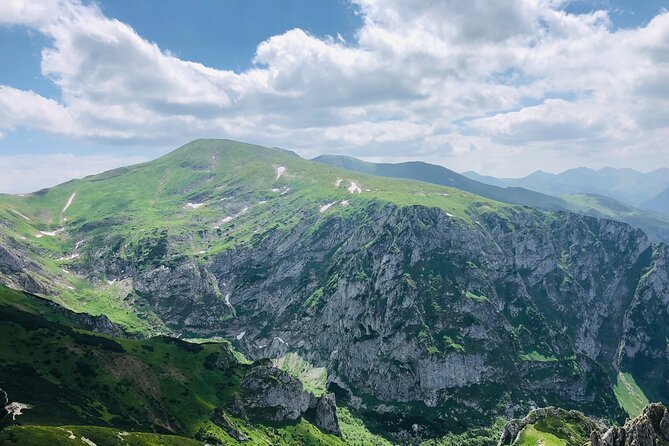 Private Zakopane and Thermal Pools Tour from Krakow - Chochołów’s wooden buildings and local craft