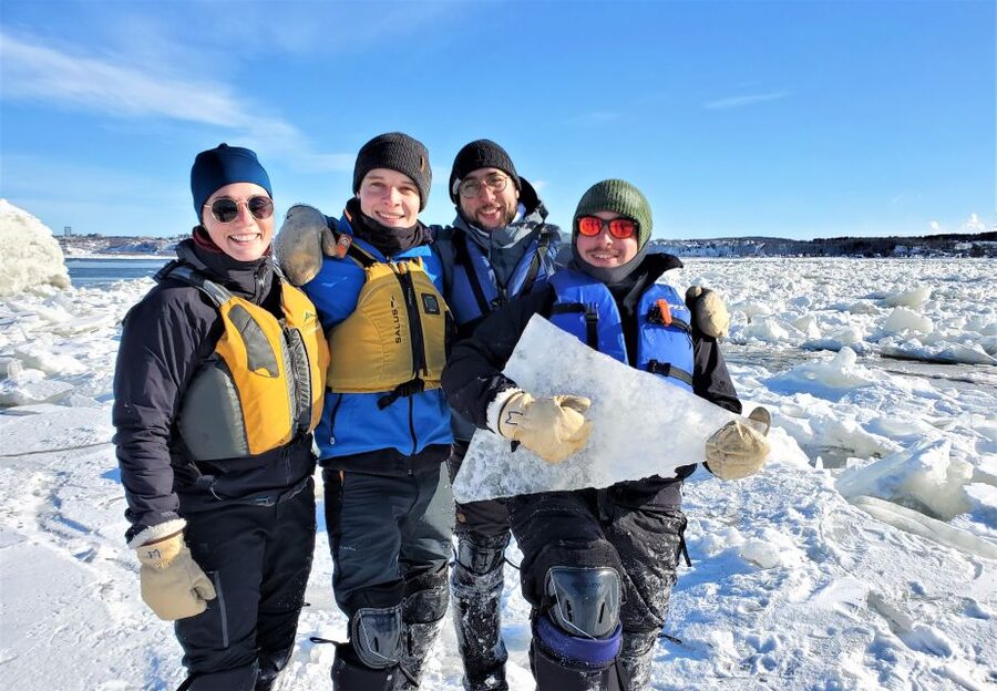 Quebec City: Ice Canoeing with Hot Chocolate & Sauna - Hot chocolate on a floating sheet of ice