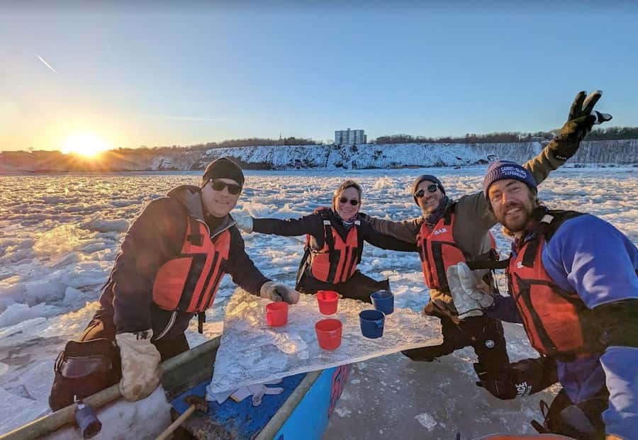 Quebec City: Sunset Ice Canoe Experience with Sauna - Key points to know before booking