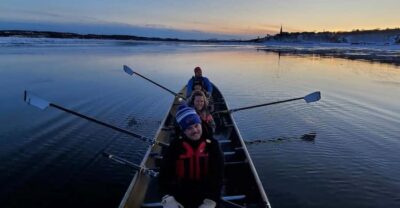Quebec City: Sunset Ice Canoe Experience with Sauna