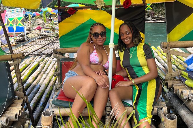 Rafting with Limestone Massage Lethe and free shuttle to Parties - A slow river ride with a Jamaican touch