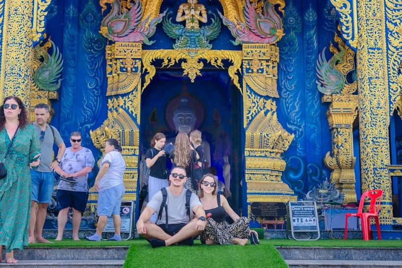 Red, Blue, White Temples & Hot Spring Trip from Chiang Mai - Mae Kachan Hot Spring: a short leg-stretch