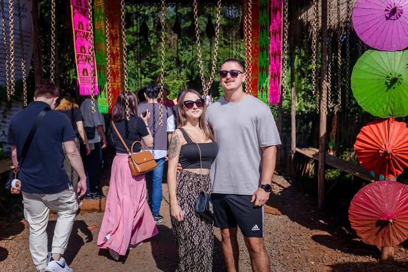Red, Blue, White Temples & Hot Spring Trip from Chiang Mai - The optional Karen Long Neck village