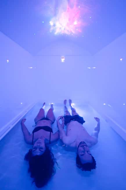 Relaxation and regeneration - Why the Epsom-salt water matters