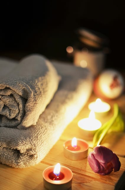 Relaxing massage with volcanic stones - The value of a $46 hotel massage
