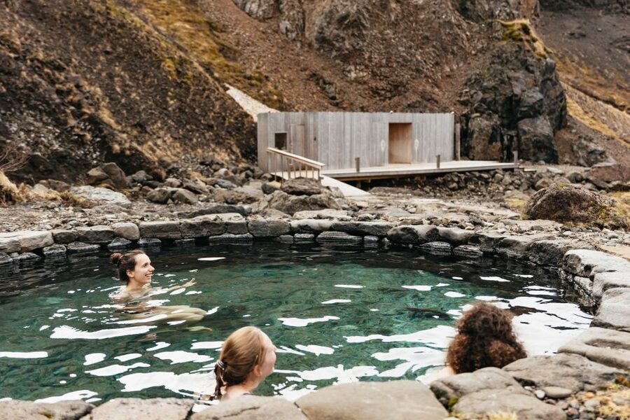 Reykjavik: Silver Circle Tour, Canyon Ride, & Thermal Baths - Why the Canyon Baths Make This Tour Different