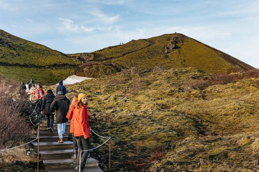 Reykjavik: Silver Circle Tour, Canyon Ride, & Thermal Baths - Deildartunguhver: Iceland’s Powerful Geothermal Stop