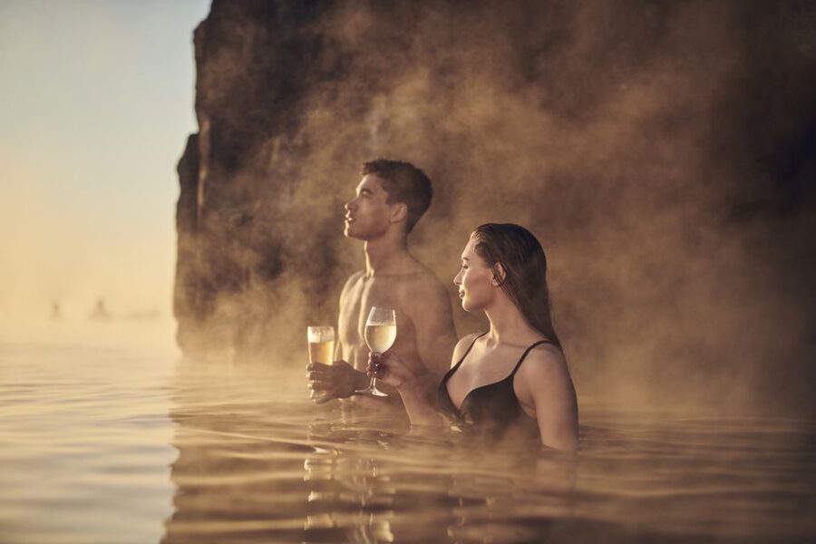 Reykjavik: Sky Lagoon Entrance Pass With 7-Step Spa Ritual - Step 3: Ylur, the sea-view sauna