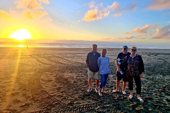 Romantic Auckland Sunset tour with Winery & Thermal pool - Who should book this evening out