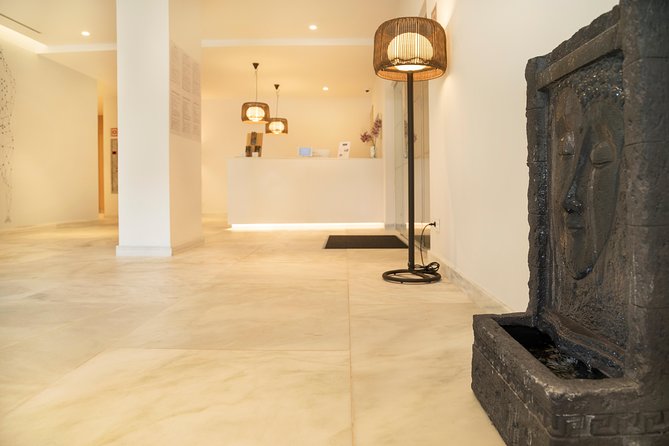 Romantic couple massage + SPA entry and private jacuzzi with cava - Who Will Enjoy This Experience Most?