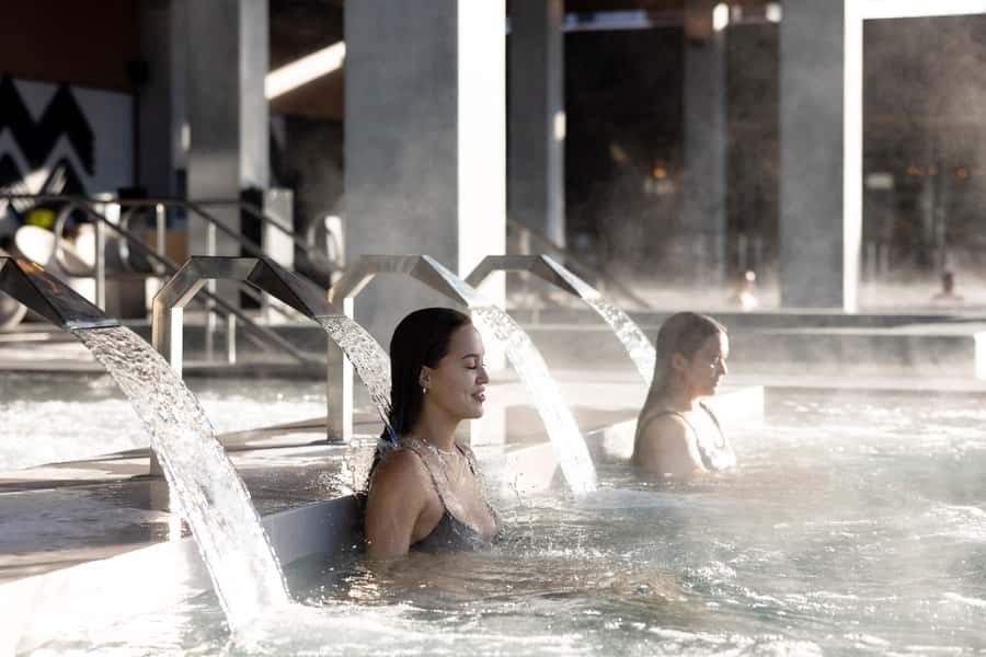 Rotorua: Lakefront Hot Springs & Spa - Luxury Māori Wellness - Start with water, heat, and a change of pace