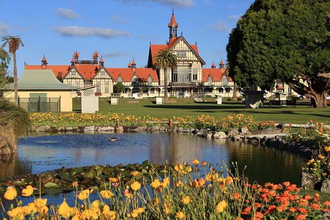 Rotorua: WaiOtapu & Redwood forest & Blues springs from Auckland - Blue Spring and its clear turquoise water