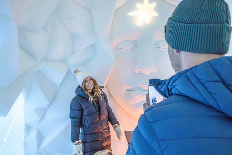 Rovaniemi: Arctic SnowHotel Tour and Snow Sauna Experience - Lakeside kick sledding and tobogganing
