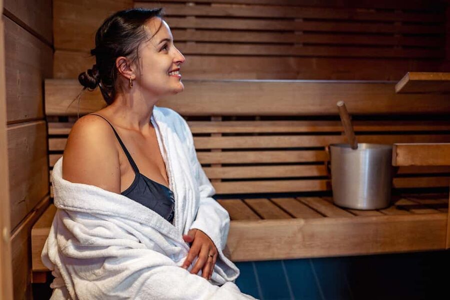 Rovaniemi: Arctic SnowHotel Tour and Snow Sauna Experience - Who should book this experience?