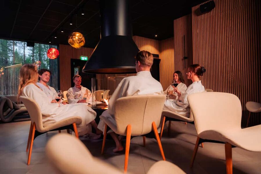 Rovaniemi: Daylight Forest spa,outdoor hot tubs and lunch - Key points to know before you book