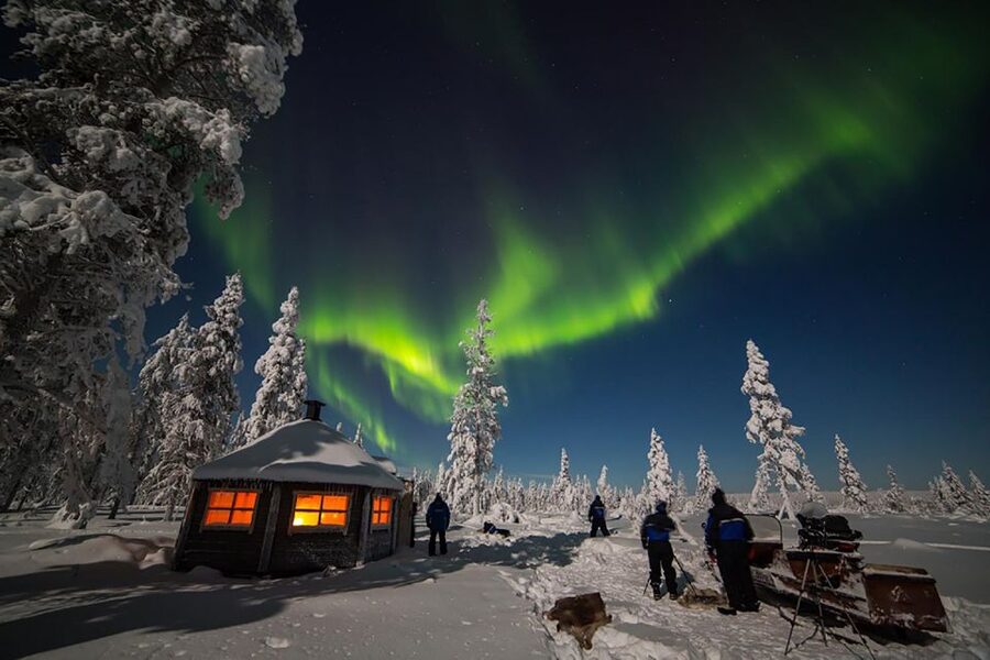 Rovaniemi: Lakeside Private Sauna with Aurora Borealis - Price and what you receive for $93