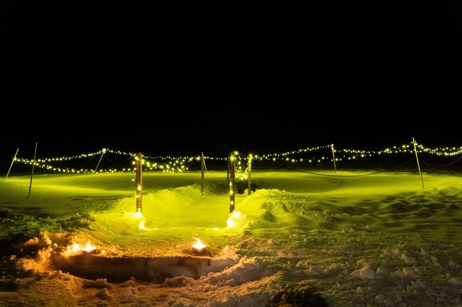 Rovaniemi: Private Sauna and Ice Swimming Tour with Snacks - Booking tips for a smoother sauna day