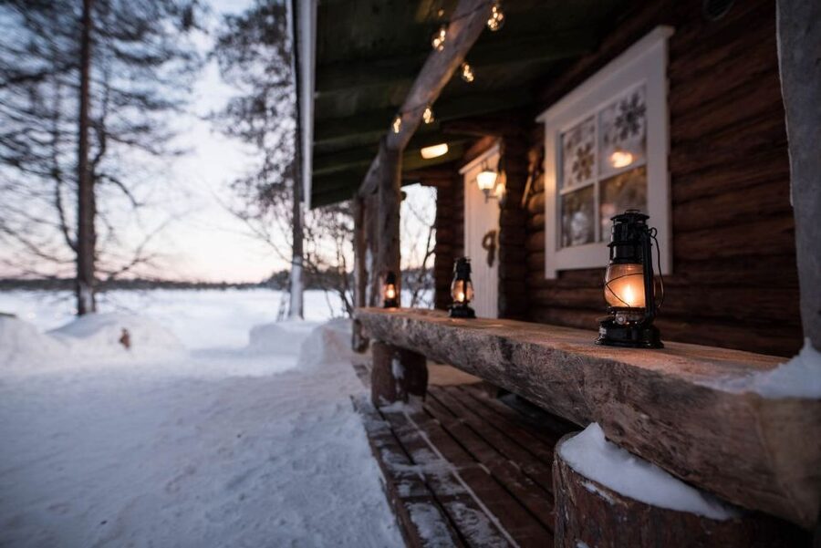 Rovaniemi: Sauna & Ice Swimming Tour with Dinner and Aurora - The safety briefing and sauna rhythm