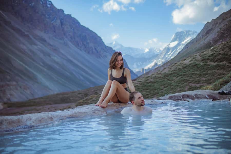 Santiago: Cajón del Maipo Hot Springs & Chilean Barbecue - From Santiago into Cajón del Maipo