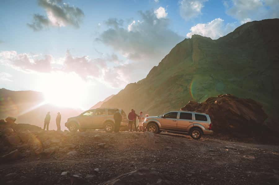 Santiago: Cajón del Maipo Hot Springs & Chilean Barbecue - Campfire, lounges, and mountain stargazing