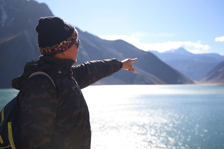 Santiago: Full day Embalse del Yeso, Casa de Chocolate, picnic & Hot Springs - Lunch, local flavor, and the day’s loose timing