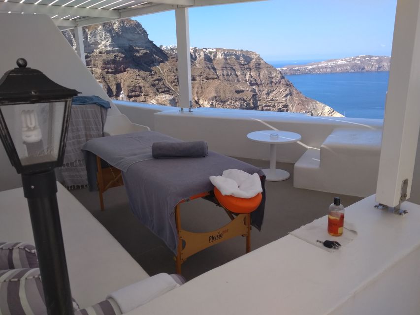 Santorini: Mobile Couples Massage at Your Private Villa - Why the villa setting can be worth the price