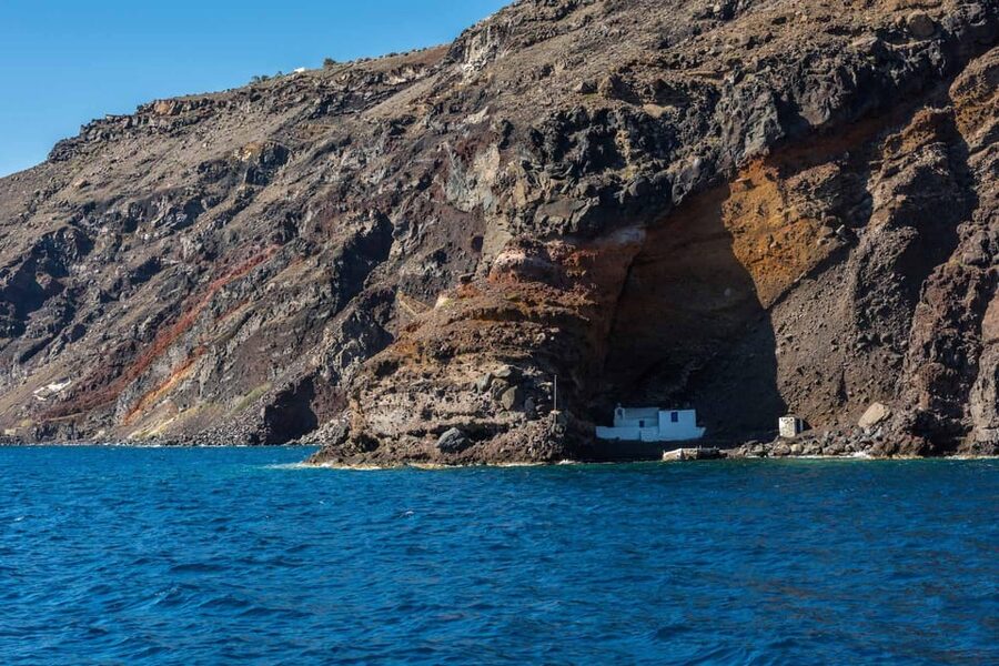 Santorini Port: Cruise to Volcano, Hot Springs & Thirassia - Nea Kameni and the walk to the crater