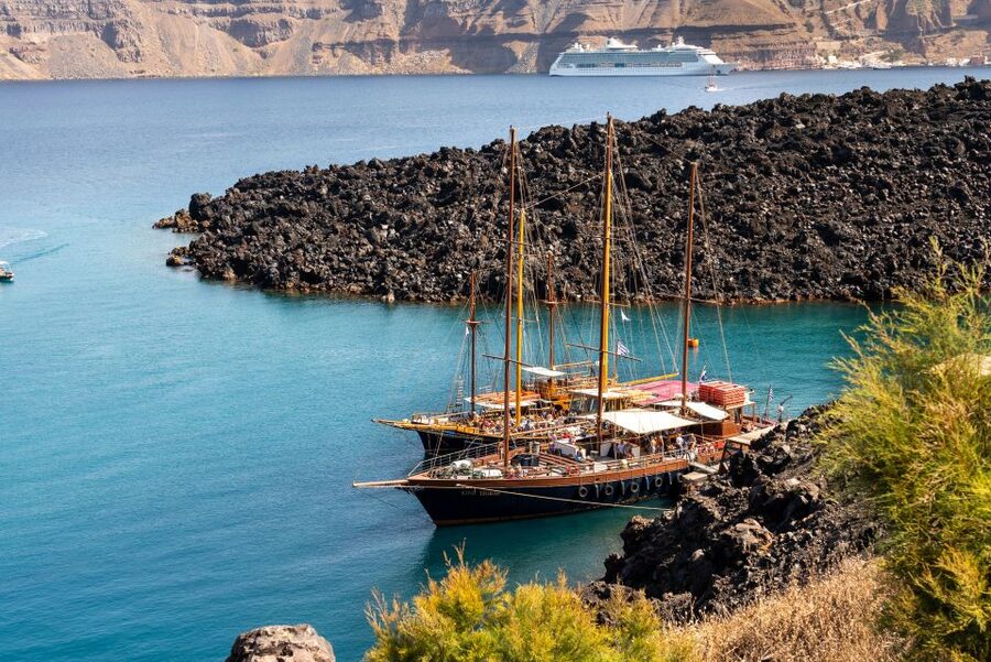 Santorini: Volcanic Islands Cruise with Hot Springs Visit - Key points to know before booking
