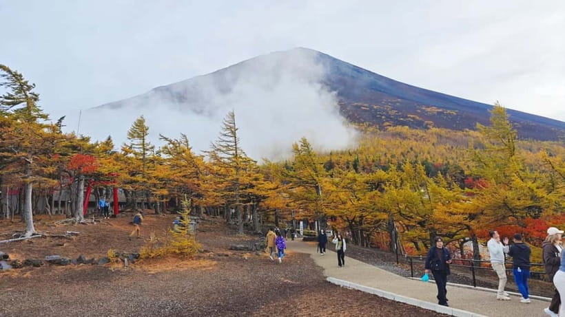 [Seasonal Limited] Mt. Fuji 5th Station &Hot Spring Day Tour - Riding up to Mt. Fuji’s 5th Station