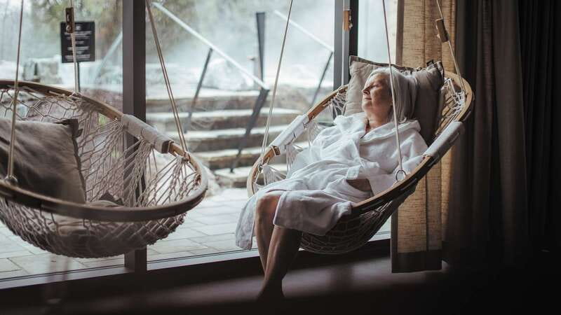 Sherbrooke: Nordic Spa Thermal Experience - Starting with warm water and loose muscles
