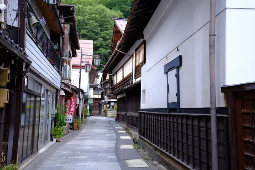 Snow Monkeys & Ghibli Onsen Town with Free Time to Explore - Should you book Snow Monkeys and Ghibli Onsen Town?