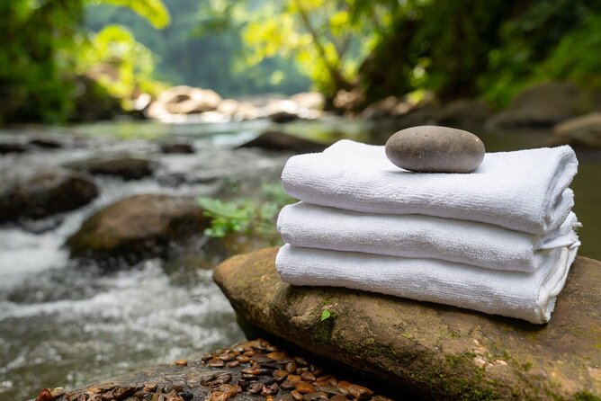 SPA day surrounded by nature, well-being rituals - Waterfall bathing in the rainforest