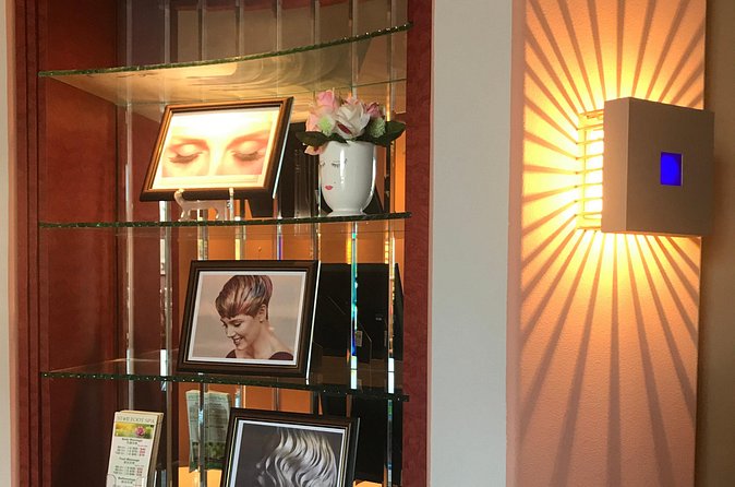 Spa Service: Hot Stone Body Massage with Private Sauna - Location and timing in relation to the Strip