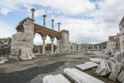 St John Basilica & Virgin Mary House + Lunch /OPT Turkish Bath