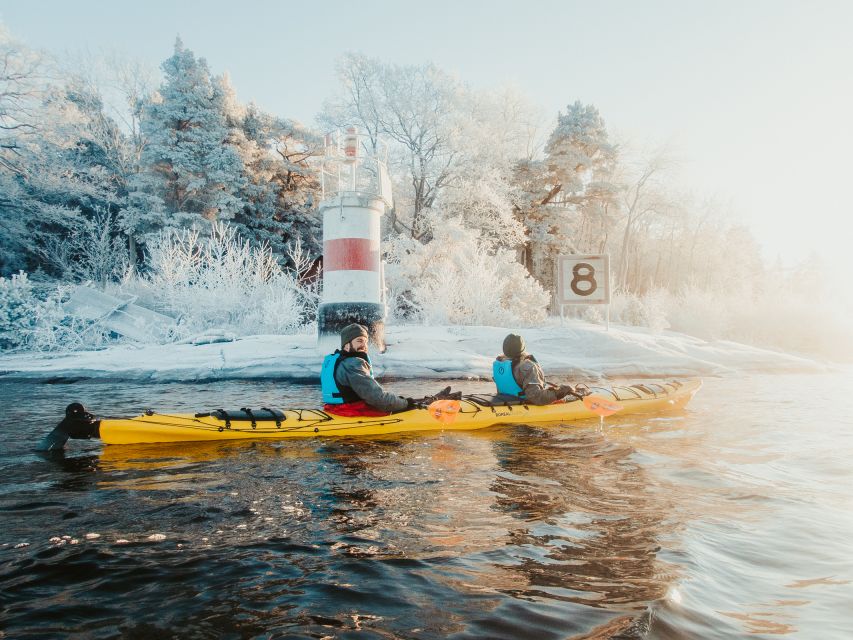 Stockholm: Winter Kayaking, Swedish Fika, and Hot Sauna - The sauna and cold plunge option